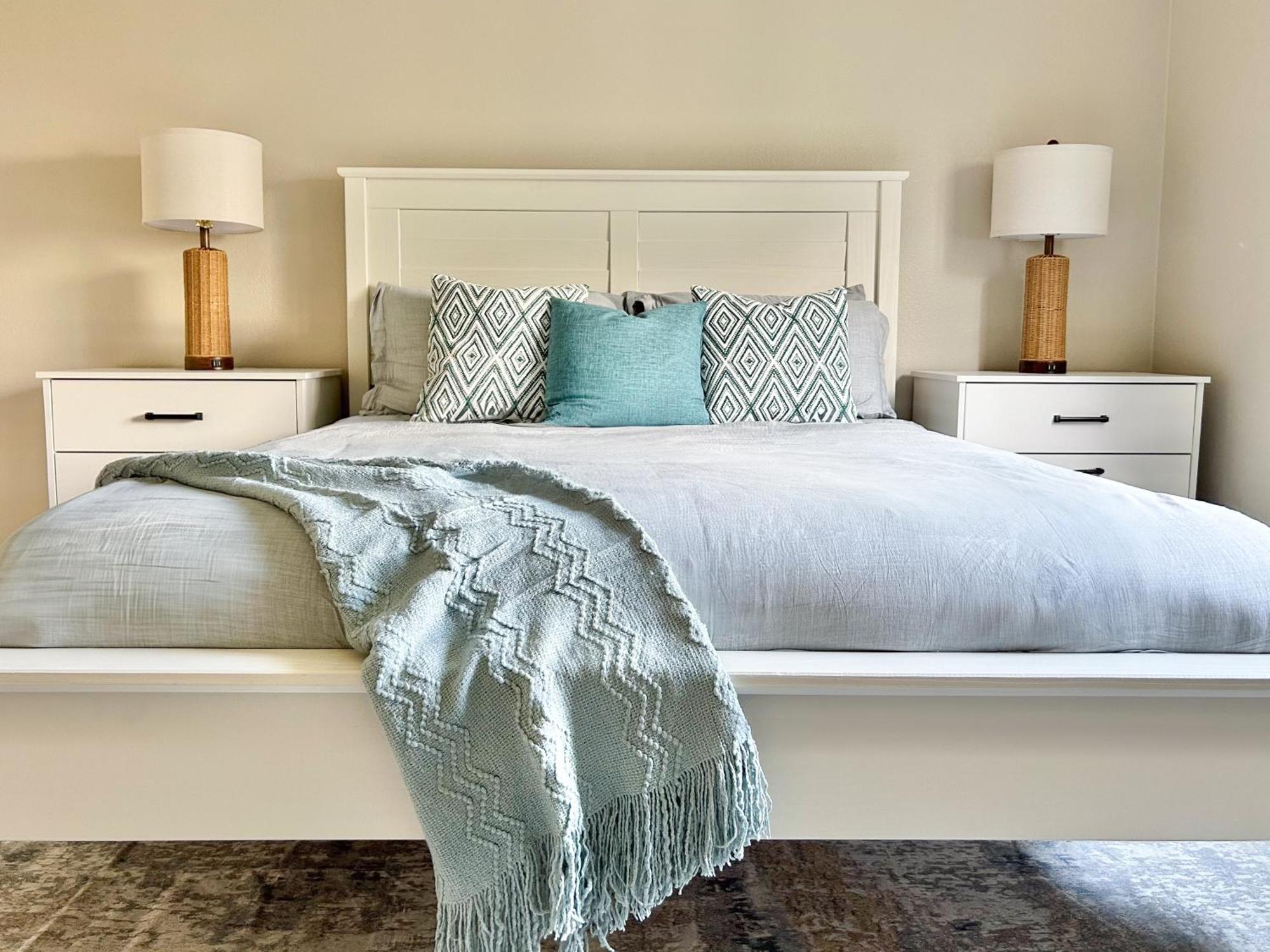 2Bd 2Ba Santa Monica Apartment With Relaxing Pool View 로스앤젤레스 외부 사진