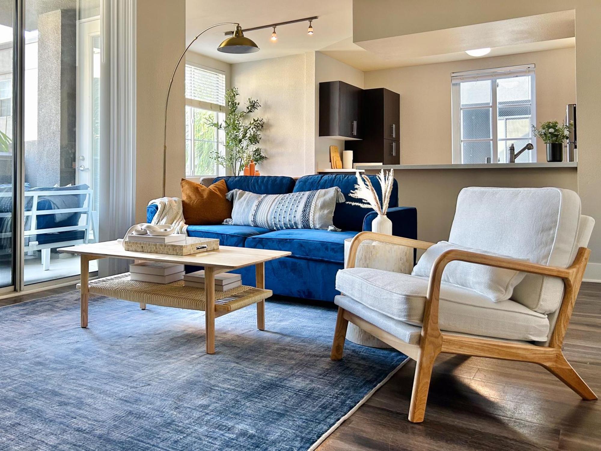 2Bd 2Ba Santa Monica Apartment With Relaxing Pool View 로스앤젤레스 외부 사진